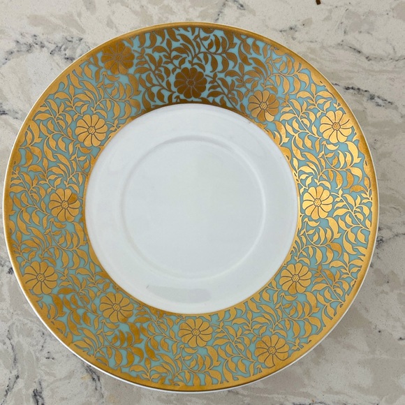 Villeroy & Boch Bone China Set - Picture 4 of 10